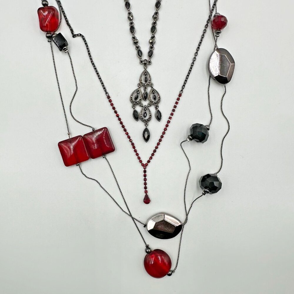 Red Black Necklace Lot  Silver Tone Mixed Chains Dangle Drop Beads Set of 3